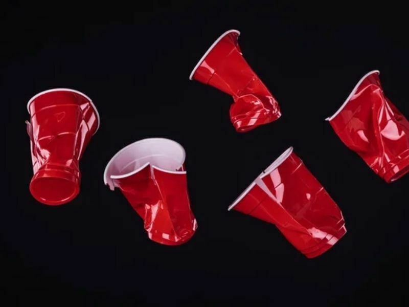 What can happen if solo cups are microwaved